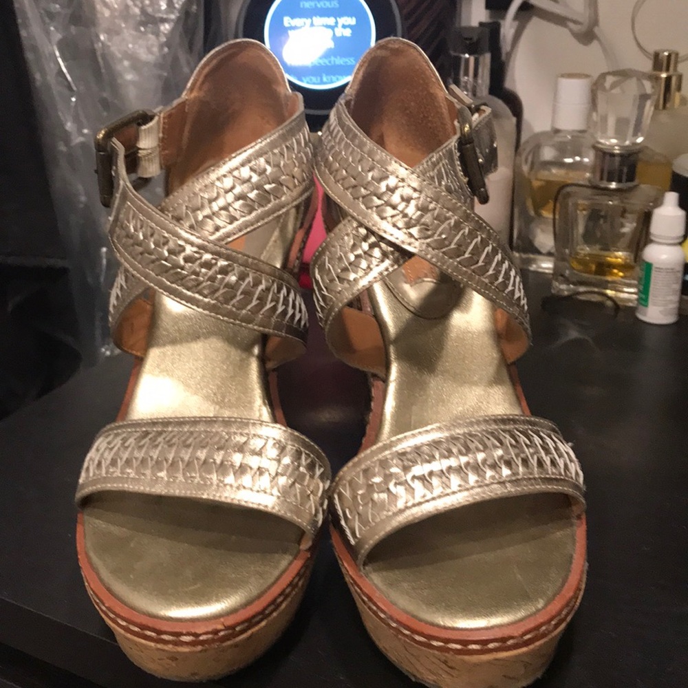 Gold/silver leather wedges